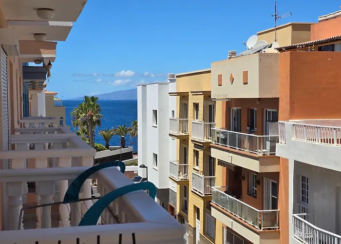 Beautiful Apartment With Ac Just Steps From The Sea In Playa San Juan
